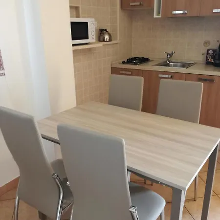 Altomare קאלה גונונה