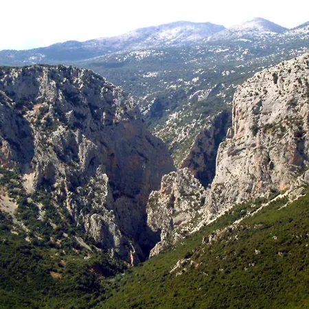 Altomare Daire Cala Gonone